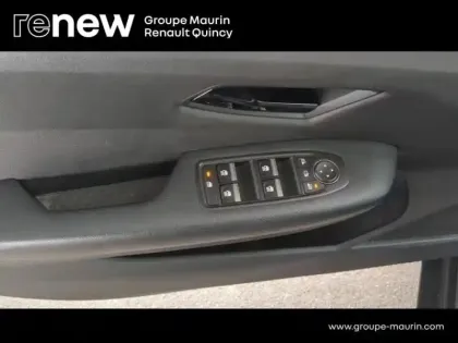 Photo 8 Renault Megane  E-Tech Electric EV60 130ch Evolution ER super charge -B