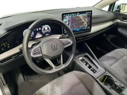 Photo 8 Volkswagen Golf 1.5 eTSI EVO2 116 DSG7 Life Plus