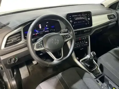 Photo 8 Volkswagen T-roc 1.0 TSI 110 Start/Stop BVM6 Life Plus