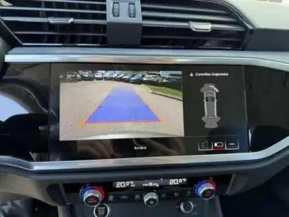 Photo 6 Audi Q3  35 TFSI 150ch Mild Hybrid Design Luxe S tronic 7