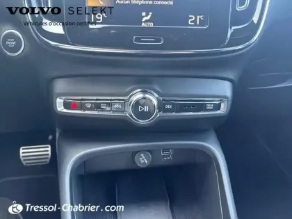Photo 10 Volvo Xc40  T5 Recharge 180+82 ch DCT7 R-Design