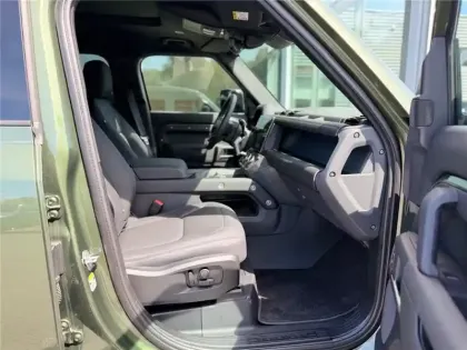 Photo 44 Land rover Defender  110 PHEV