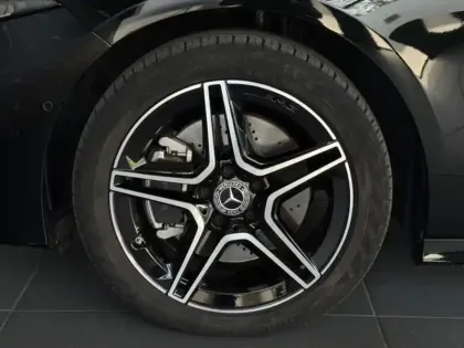 Photo 8 Mercedes Classe A 250 e Hybrid EQ AMG Line