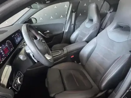 Photo 10 Mercedes Classe A 250 e Hybrid EQ AMG Line