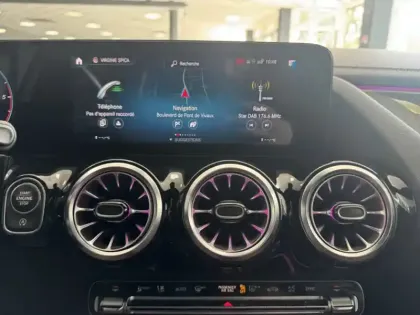 Photo 10 Mercedes GLA 200 d AMG Line