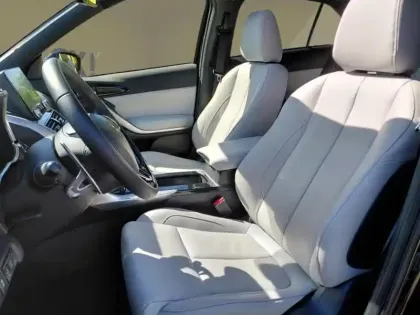 Photo 15 Mitsubishi Eclipse Top Hybrid 4WD Instyle