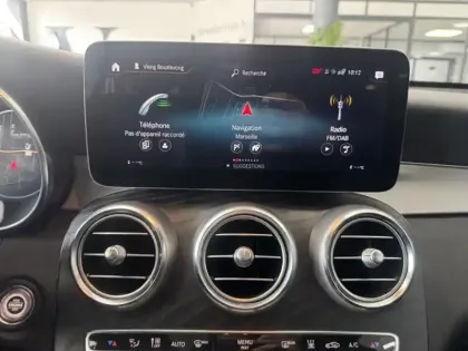 Photo 17 Mercedes GLC  300e 4MATIC SUV AMG Line