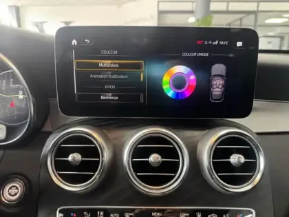 Photo 19 Mercedes GLC  300e 4MATIC SUV AMG Line