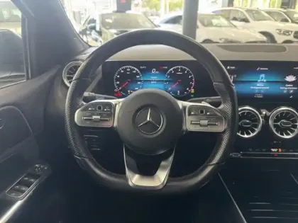 Photo 9 Mercedes Classe B 250 4MATIC AMG Line Edition