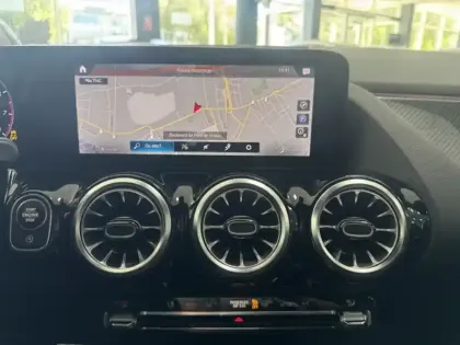 Photo 14 Mercedes Classe B 250 4MATIC AMG Line Edition