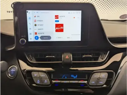 Photo 14 Toyota C-HR 1.8 Hybride 122 Design