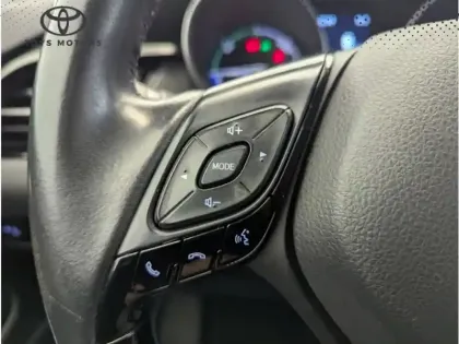 Photo 10 Toyota C-HR 1.8 Hybride 122 Design