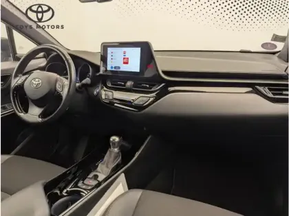 Photo 8 Toyota C-HR 1.8 Hybride 122 Design