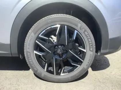 Photo 8 Peugeot 3008 Nouveau Hybrid 136 e-DCS6 Allure