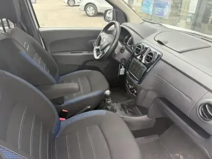 Photo 8 Dacia Lodgy 7 Places 15 Ans Blue dCi 115 -2020