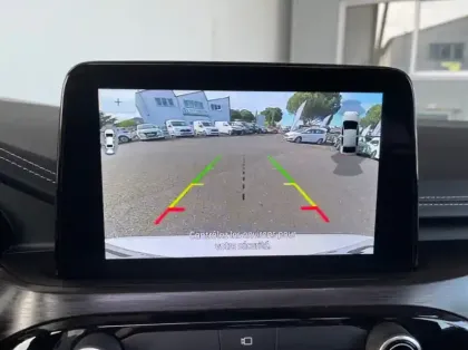 Photo 15 Ford Kuga 2.5 Duratec 190ch FHEV E85 Vignale BVA