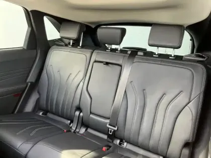 Photo 8 Ford Kuga 2.5 Duratec 190ch FHEV E85 Vignale BVA