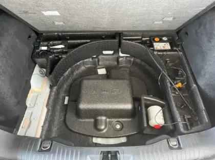 Photo 28 Ford Kuga 2.5 Duratec 190ch FHEV E85 Vignale BVA