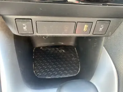 Photo 21 Mazda 2 Hybrid 1.5 116ch Pure