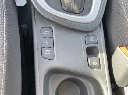 Photo 17 Mazda 2 Hybrid 1.5 116ch Pure