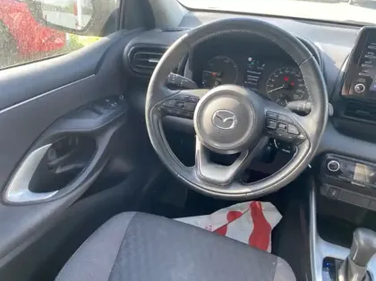 Photo 14 Mazda 2 Hybrid 1.5 116ch Pure