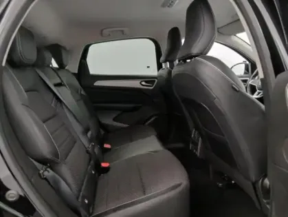 Photo 14 Renault Arkana E-Tech hybride 145 - 22 Techno