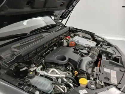 Photo 18 Renault Arkana E-Tech hybride 145 - 22 Techno