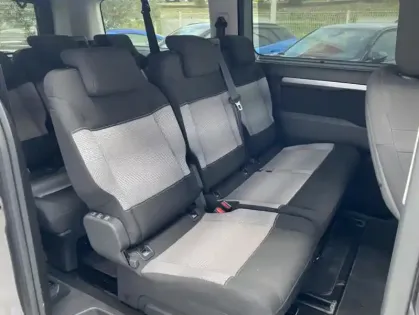 Photo 36 Citroën Spacetourer Taille XL BlueHDi 180 S&S EAT8 Feel