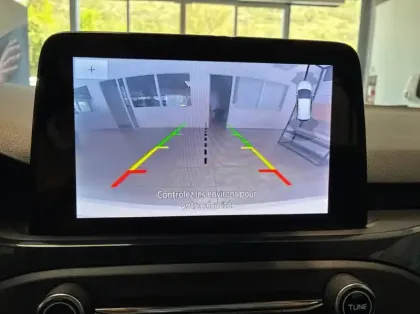 Photo 15 Ford Focus 1.0 Flexifuel 125ch mHEV ST-Line