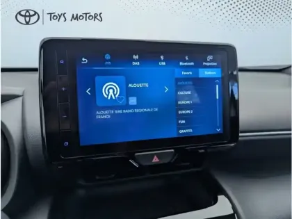 Photo 25 Toyota Yaris Hybride 1.5 HYBRID 116H DESIGN AWD AUTO