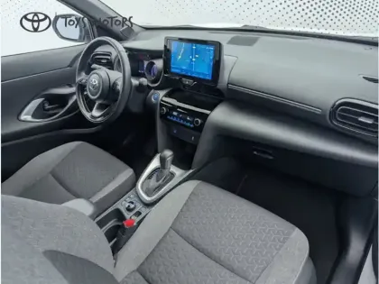 Photo 10 Toyota Yaris Hybride 1.5 HYBRID 116H DESIGN AWD AUTO