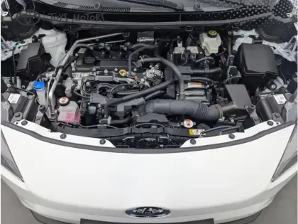 Photo 26 Toyota Yaris Hybride 1.5 HYBRID 116H DESIGN AWD AUTO