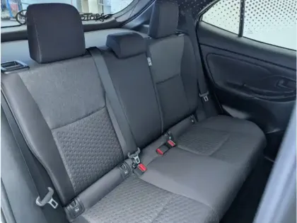 Photo 12 Toyota Yaris Hybride 1.5 HYBRID 116H DESIGN