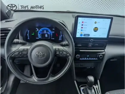 Photo 15 Toyota Yaris Hybride 1.5 HYBRID 116H DESIGN