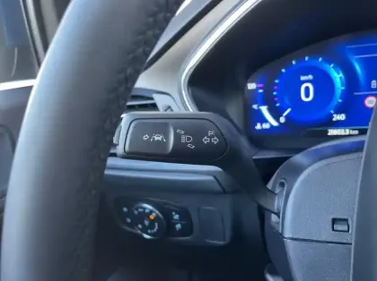 Photo 17 Ford Focus 1.0 EcoBoost mHEV 125ch Titanium X Business