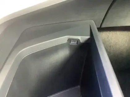 Photo 20 Peugeot 3008 Nouveau Hybrid 136 e-DCS6 Allure