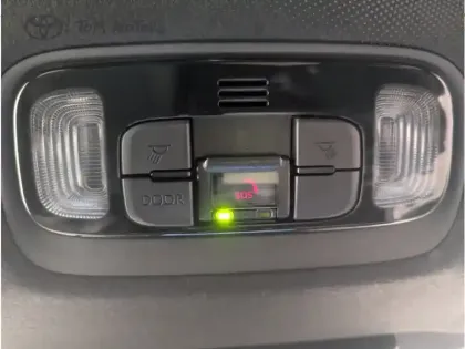 Photo 16 Toyota Yaris Hybride 1.5 HYBRID 116H DESIGN AUTO 2WD