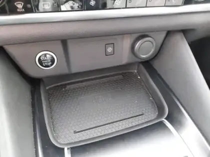 Photo 10 Nissan Qashqai 1.3 Mild Hybrid 140ch N-Style