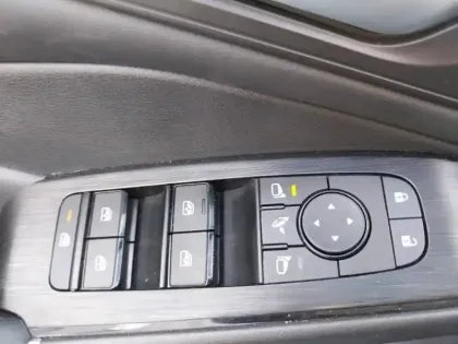 Photo 15 Nissan Qashqai 1.3 Mild Hybrid 140ch N-Style