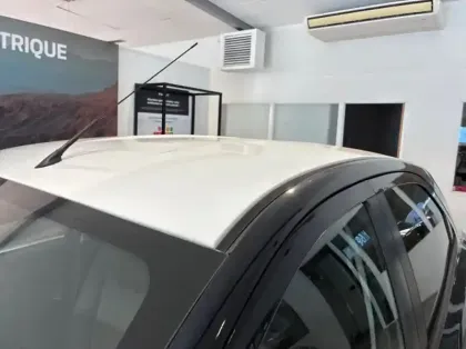 Photo 29 Ford KA + 1.2 Ti-VCT 85ch White Edition