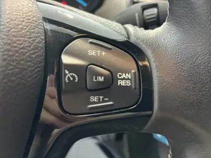 Photo 16 Ford KA + 1.2 Ti-VCT 85ch White Edition