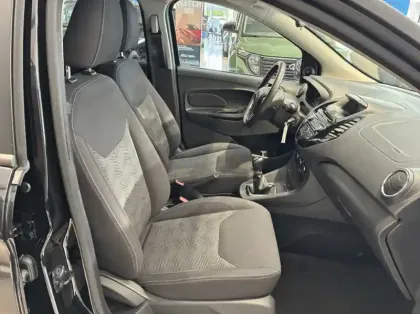 Photo 26 Ford KA + 1.2 Ti-VCT 85ch White Edition