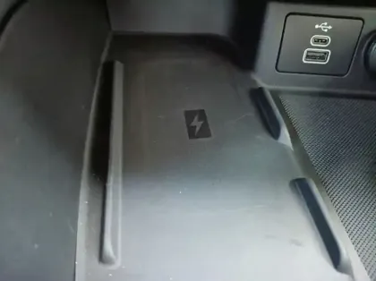 Photo 27 Ford Kuga 2.5 Duratec 180ch Hybrid FlexiFuel ST-Line X Powershift