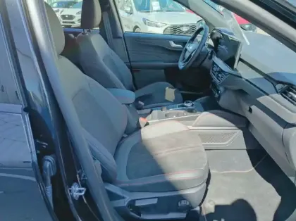 Photo 26 Ford Kuga 2.5 Duratec 180ch Hybrid FlexiFuel ST-Line X Powershift