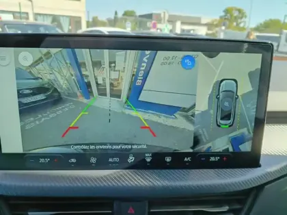 Photo 15 Ford Kuga 2.5 Duratec 180ch Hybrid FlexiFuel ST-Line X Powershift