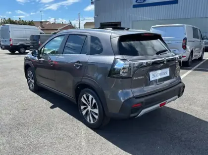 Photo 12 Suzuki S-Cross 1.4 Boosterjet Hybrid 110ch Style Allgrip MY25