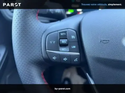 Photo 6 Ford Kuga 2.5 Duratec 180ch Hybrid FlexiFuel ST-Line Powershift