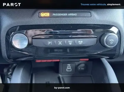 Photo 25 Ford Kuga 2.5 Duratec 180ch Hybrid FlexiFuel ST-Line Powershift