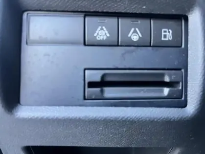 Photo 13 Citroën C5 aircross Hybrid 225 ë-EAT8 Shine Pack