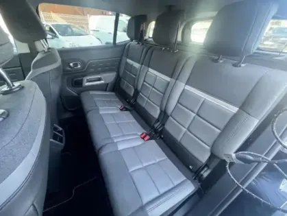 Photo 17 Citroën C5 aircross Hybrid 225 ë-EAT8 Shine Pack